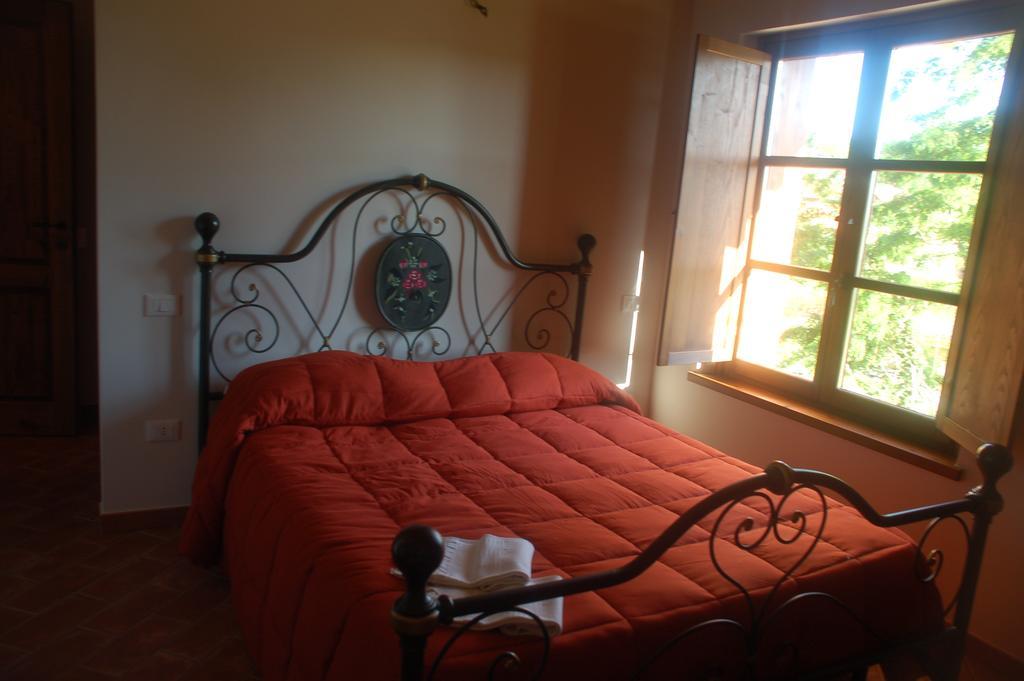 Agriturismo Il Poderetto Licciana Nardi Номер фото